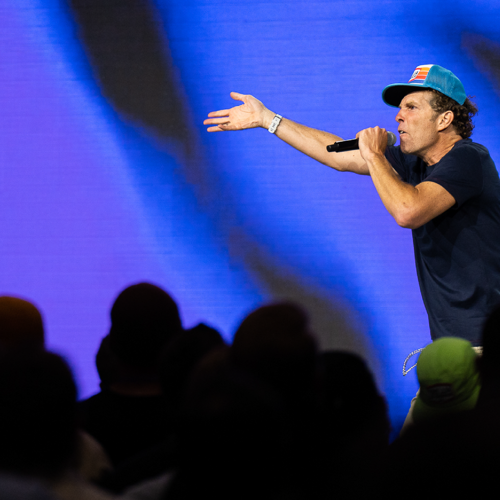 Jesse Itzler on LinkedIn: My favorite way to STAND OUT There are lots of  ways to market, network…